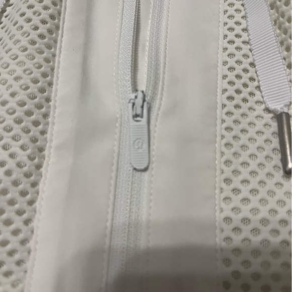 Lululemon Mesh on Mesh Jacket Goldie medium 6 - Picture 4 of 7